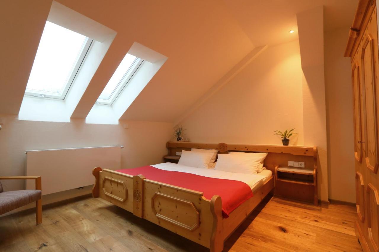 Ferienwohnungen Im Gasthof Stern Inklusive Koenigscard อุนเทอร์อัมเมอร์เกา ภายนอก รูปภาพ